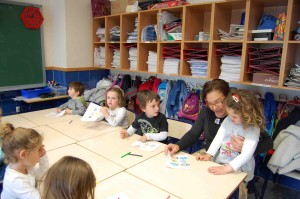 Xiquets a l'escoleta d'infantil i primària a l'Olleria
