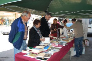 venta solidaria llibres olleria-1